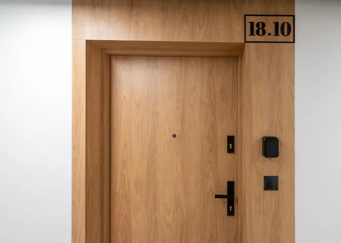 Global Park Beige Chic By Bookinghost * كاتوفيتسه