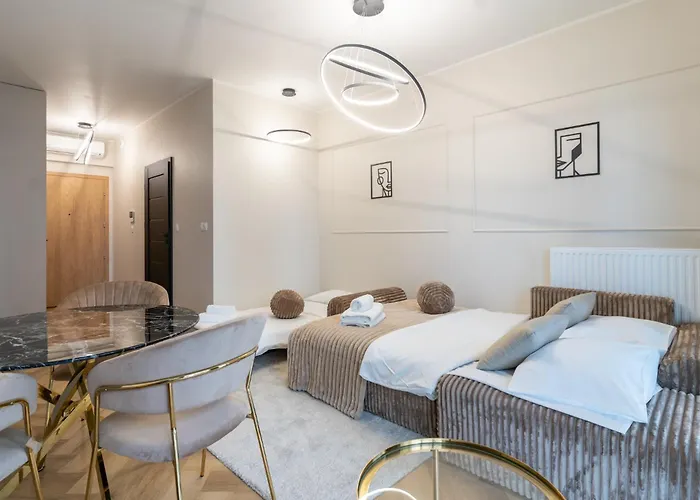 Global Park Beige Chic By Bookinghost Apartament